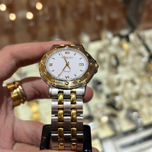 Raymond Weil 5560 Tango Collection Two Tone Men's Watch 36mm Sapphire Crystal - Picture 3 of 7